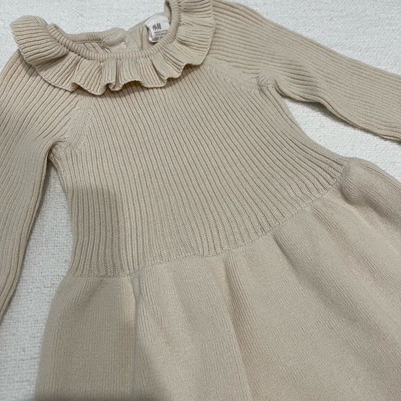H&M collared rib knit dress - Picture 3 of 6
